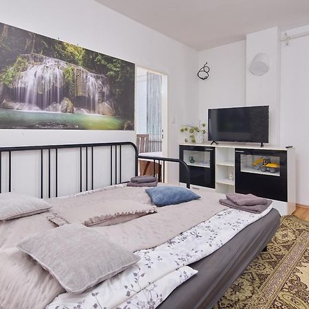 Cutie Apartment บราติสลาวา ภายนอก รูปภาพ